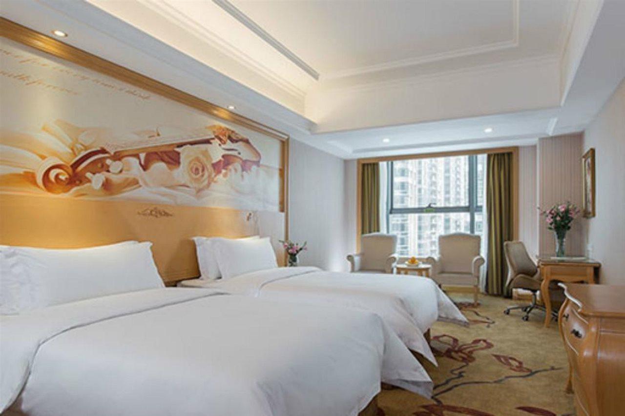 Vienna International Hotel Shenzhen Qianhai Kültér fotó