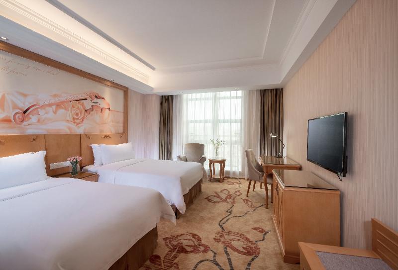 Vienna International Hotel Shenzhen Qianhai Kültér fotó
